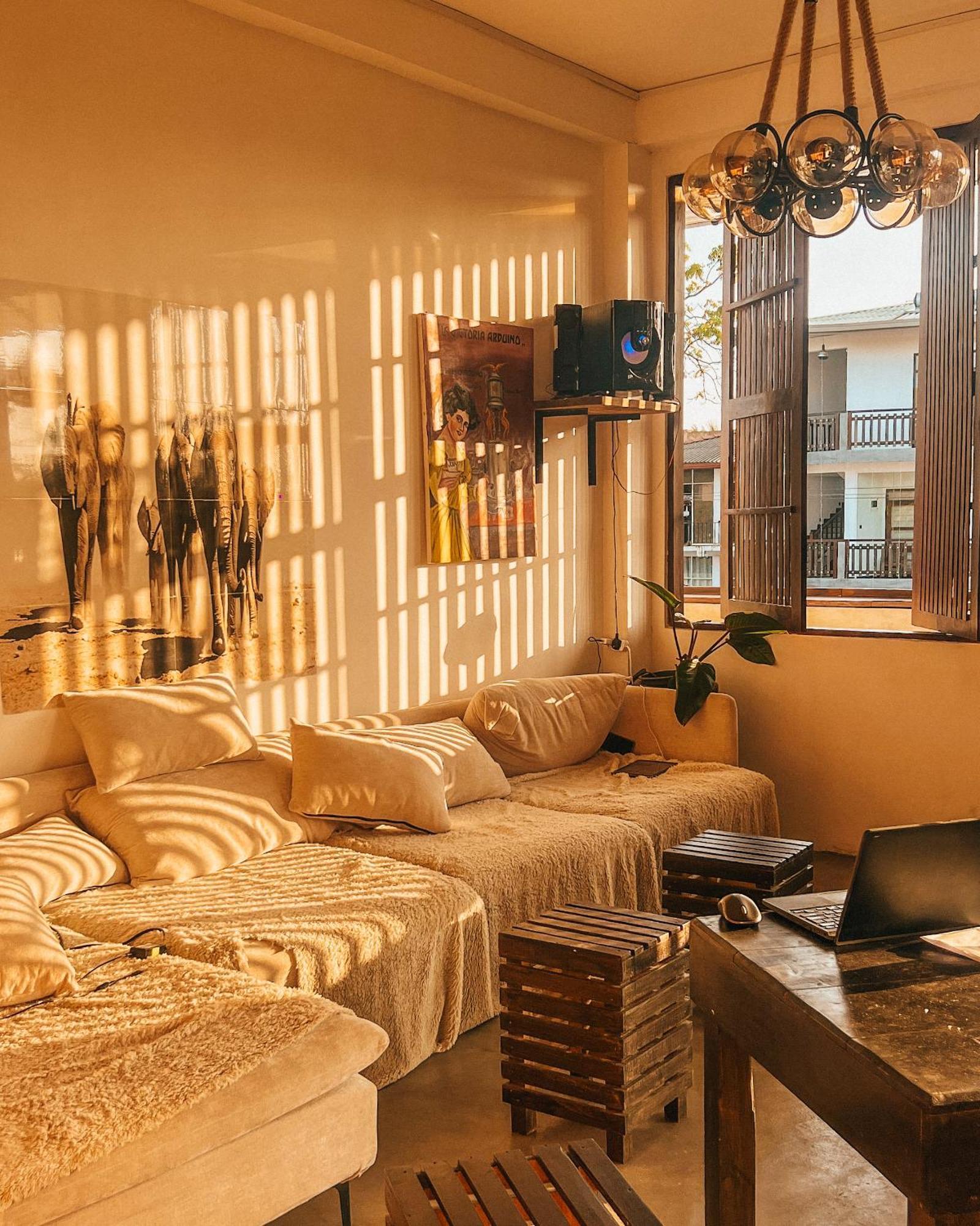 Yasis Surf Lodge Mirissa Extérieur photo